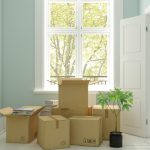シングルマザーの引越しにかかる費用はどのくらい？お得な制度も紹介！