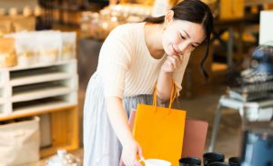 パパ活でプレゼントをもらおう！上手におねだりする方法と注意点をご紹介！