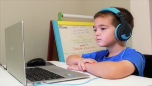 「小学校が休校に……」シングルマザー世帯が抱える問題と解決方法